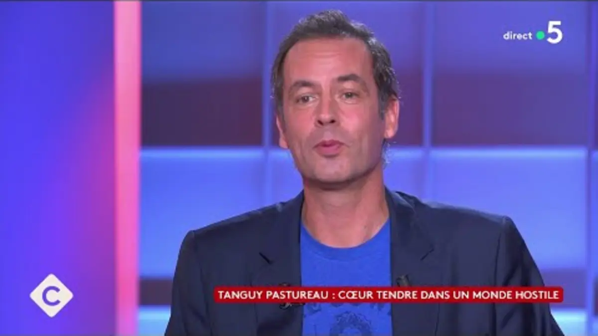 replay de Tanguy Pastureau : cœur tendre dans un monde hostile- C à Vous - 15/10/2024