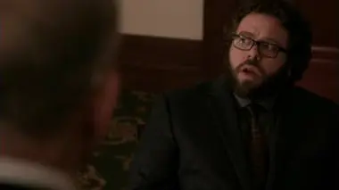 The good wife : S6 E19 - Le parti s'occupe de vous