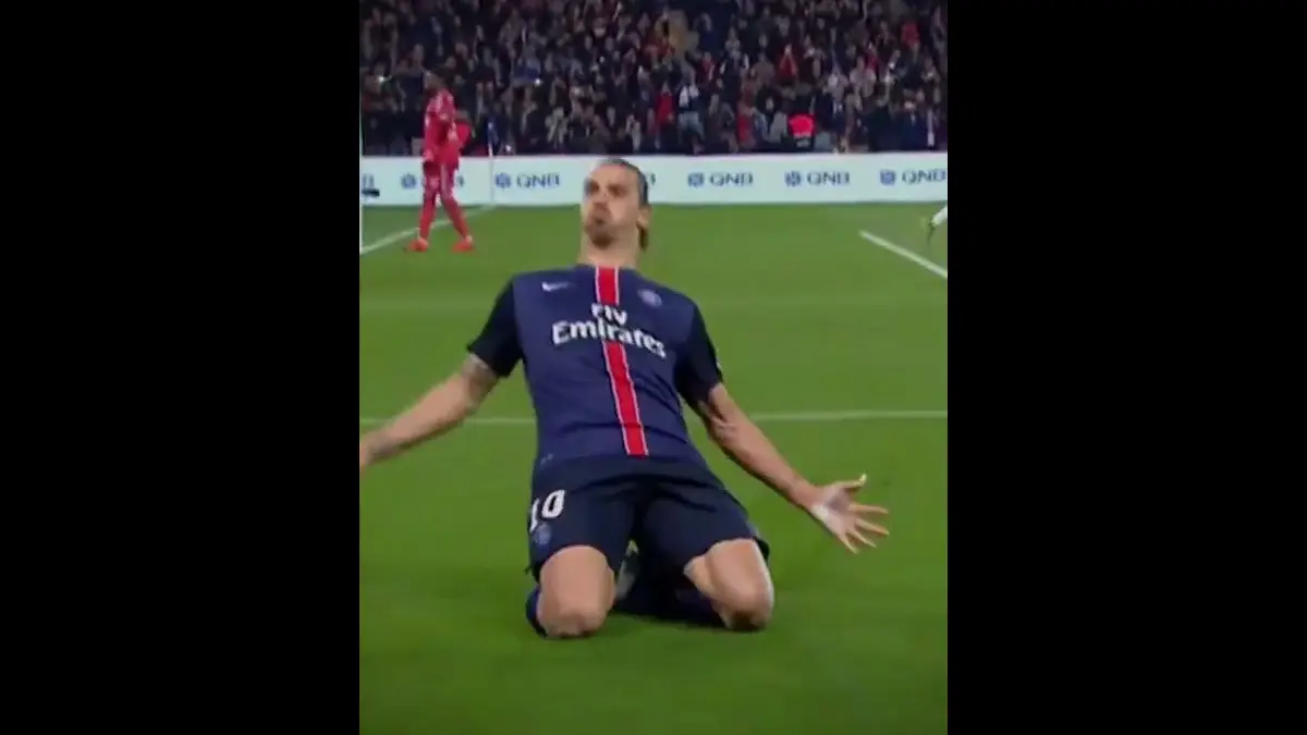 The power of Zlatan💥💣💪🏼#football #ligue1 #soccer…