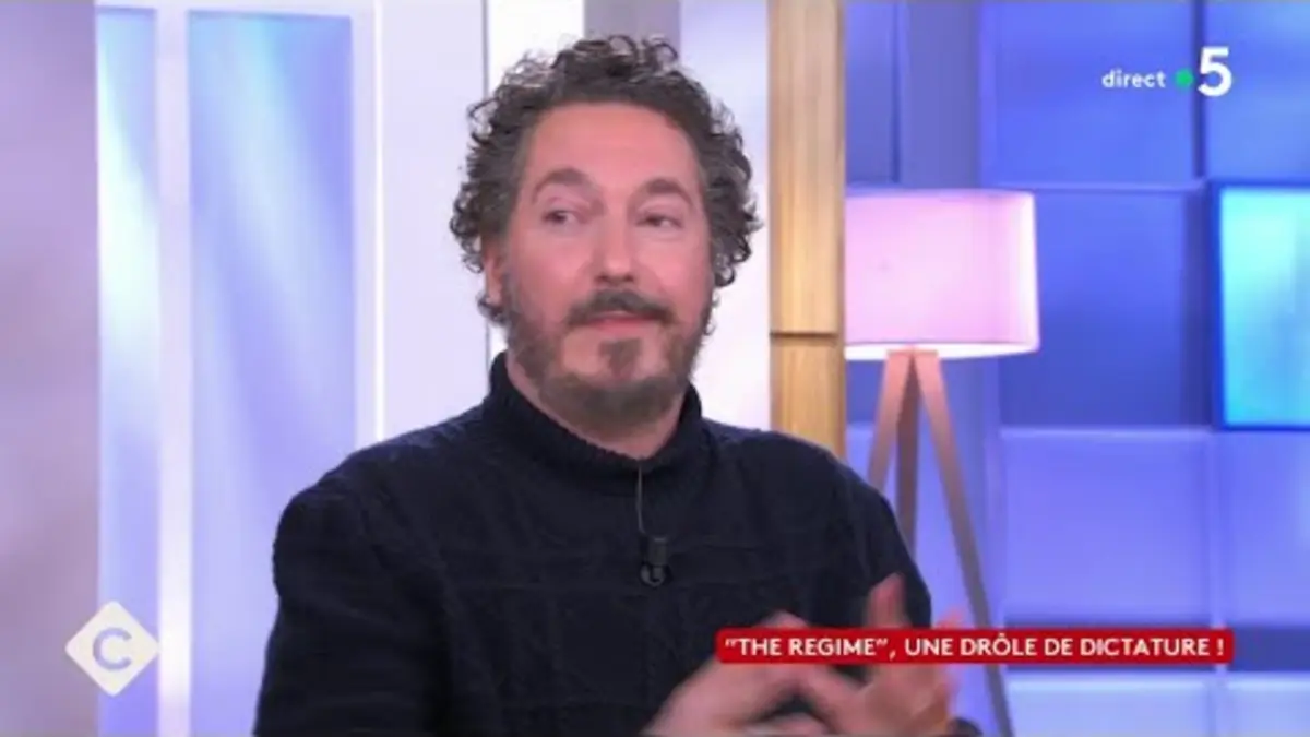 replay de “The Regime”, la nouvelle série décalée et hilarante - C à Vous - 04/03/2024