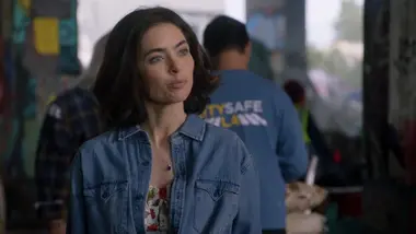 The Rookie - le flic de Los Angeles : S6 E6 - Mensonges et secrets
