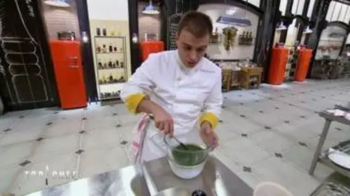 replay de Top Chef : Adrien loupe sa sauce et panique !