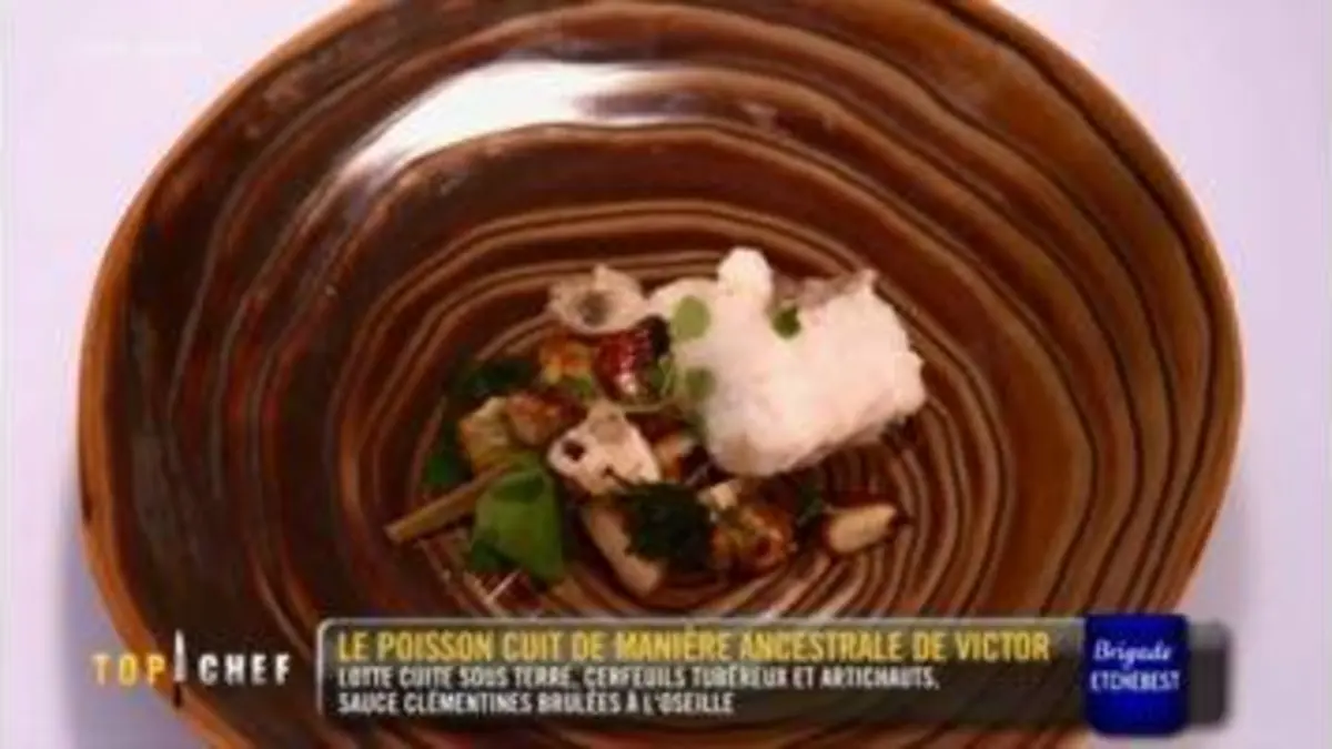 replay de Top Chef : La cuisson de la lotte cuite sous terre de Victor est ratée