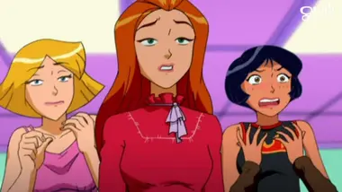 Totally Spies : Un ennemi trop craquant