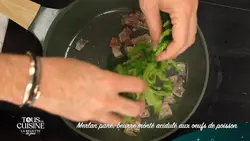 Tous en cuisine : la recette du jour : Merlan pané, beurre monté acidulé aux œufs de poisson