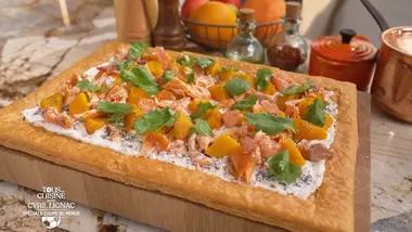 Tous en cuisine : Salade César aux épices douces et Grande tarte feuilletée