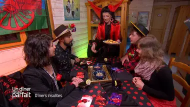 Un dîner presque parfait : Spéciale dîners insolites