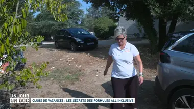 Un jour, un doc : Clubs de vacances : les secrets des formules all inclusive