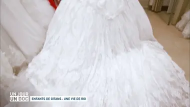 Un jour, un doc : Enfants de gitans : une vie de roi (1/2)
