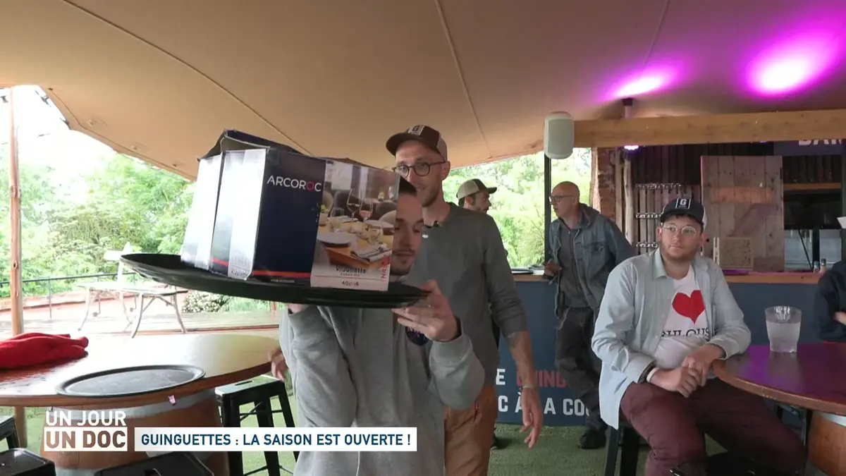 replay de Un jour, un doc : Guinguettes : la saison est ouverte !
