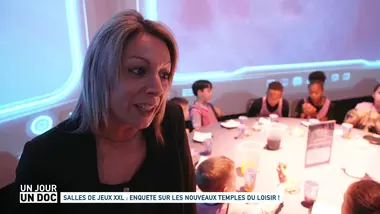 Un jour, un doc : Harry Potter, Naruto, Indiana Jones : un weekend magique à petit prix ! (2/2) / Salles de jeux XXL : enquête sur les nouveaux temples du loisir