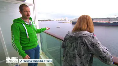 Un jour, un doc : La folie des croisières à thème (1/2)
