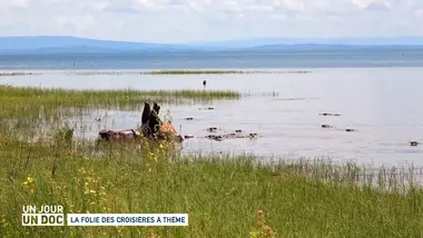 Un jour, un doc : La folie des croisières à thème (2/2)
