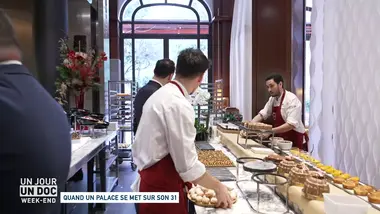 Un jour, un doc week-end : Quand un palace se met sur son 31
