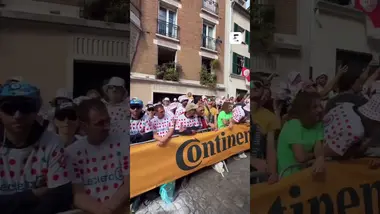 🇫🇷 Un moment unique avant le passage des coureurs #tourdefrance2026
