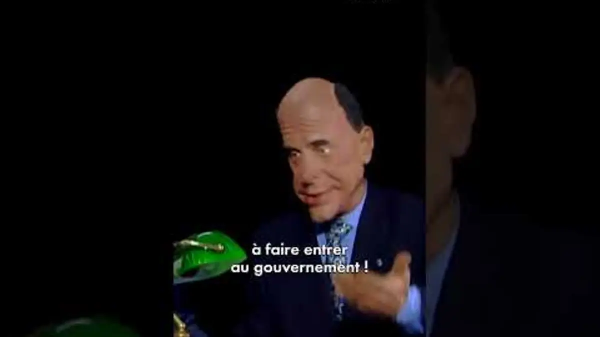 replay de Un remaniement = on remercie ses copains ! ? #Shorts #Humour #Politique #LesGuignols