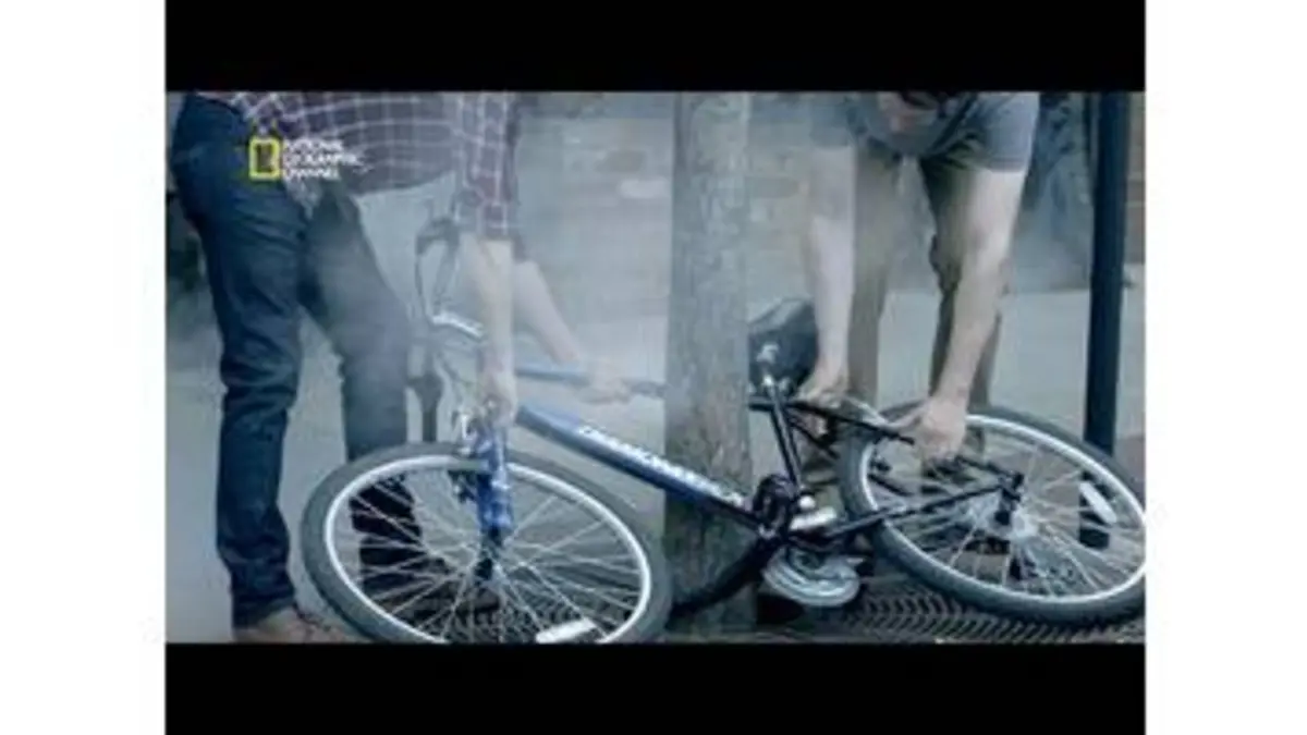 replay de Un vélo pris au piège