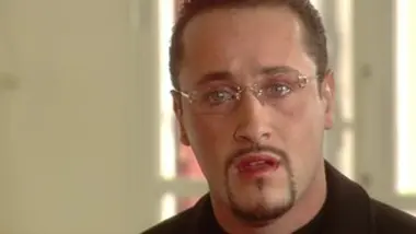 Une famille formidable - S05 E01 - Des invités encombrants