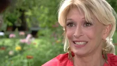 Une famille formidable - S08 E03 - Retour aux sources