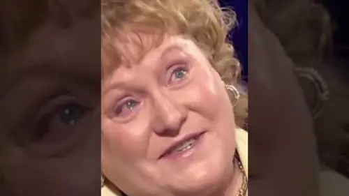 replay de Une mamie très émue