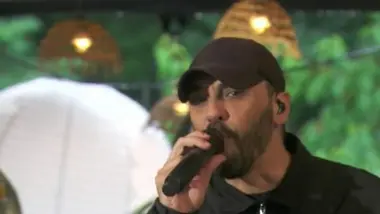 Une plume acérée ? C'est Gringe et DJ Pone