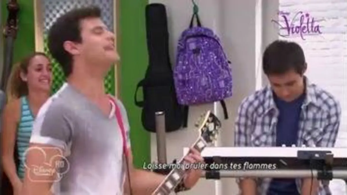 replay de Violetta saison 2 - "Cuando me voy" (épisode 56) - Exclusivité Disney Channel