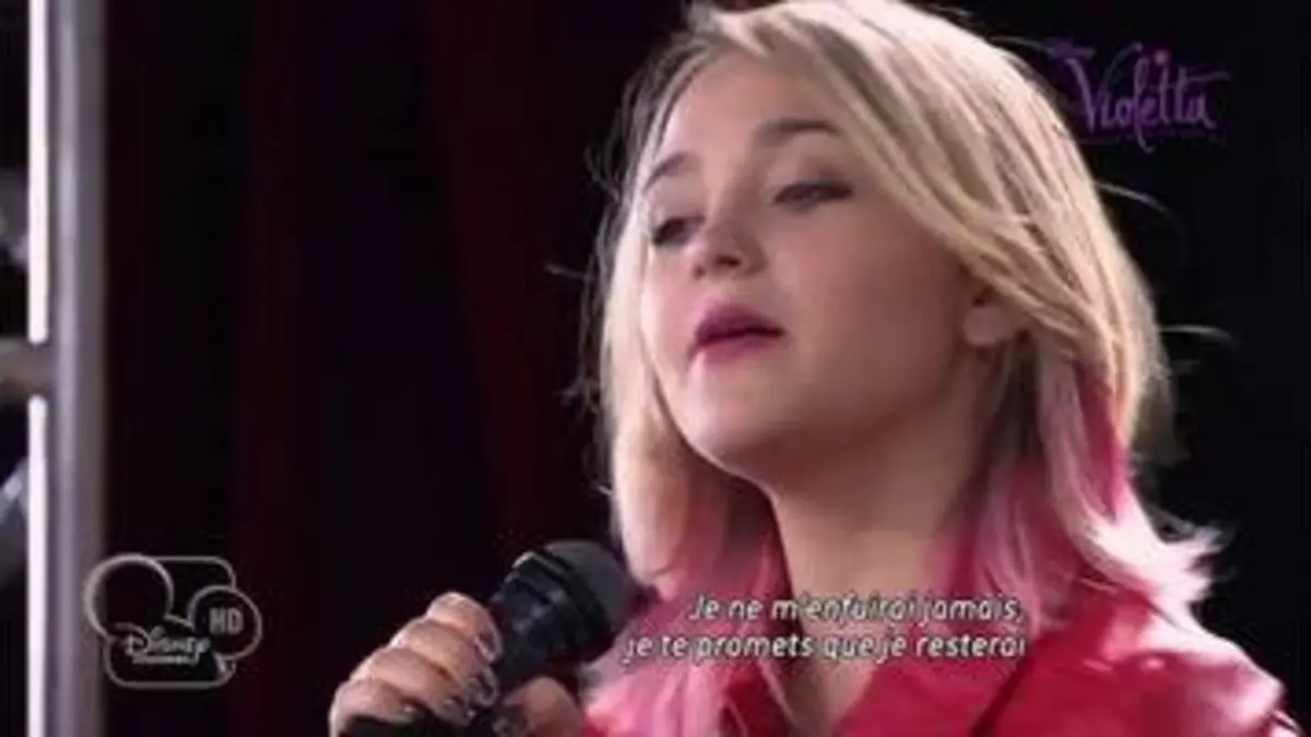 replay de Violetta saison 2 - "Yes I do" par College Eleven (épisode 58) - Exclusivité Disney Channel
