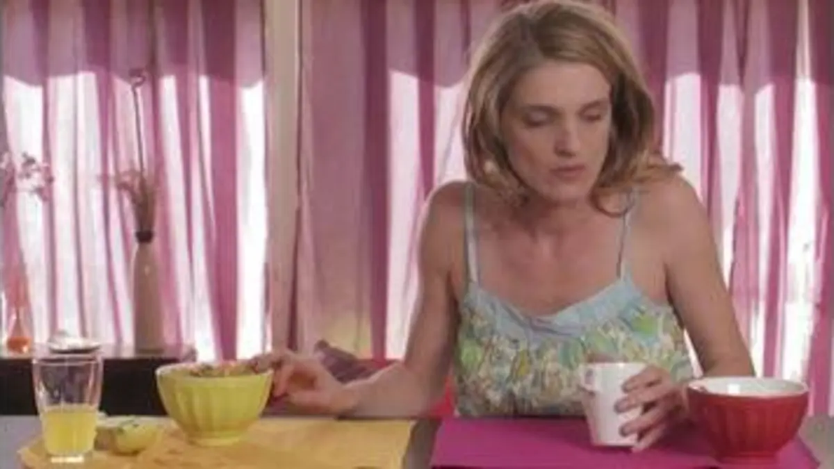 replay de Vous les femmes : Les Cornes Flakes / Concours de rire