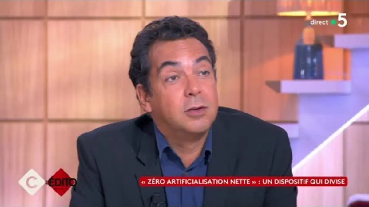 replay de « Zéro artificialisation nette » - L’Édito de Patrick Cohen - C à vous - 02/10/2023