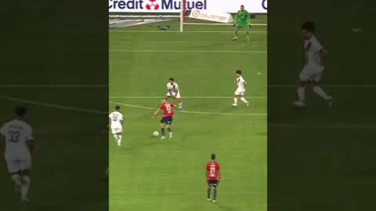 replay de ?? Zhegrova encore et encore ! #ligue1mcdonalds #ligue1 #kosova #LOSC