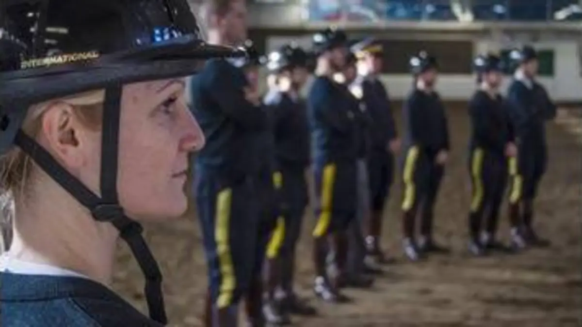 replay de 360° Géo - Une femme à la Gendarmerie royale du Canada