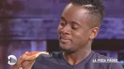 Black M piégé par une pizza ? - Hanounight Show du 02/05 - CANAL+
