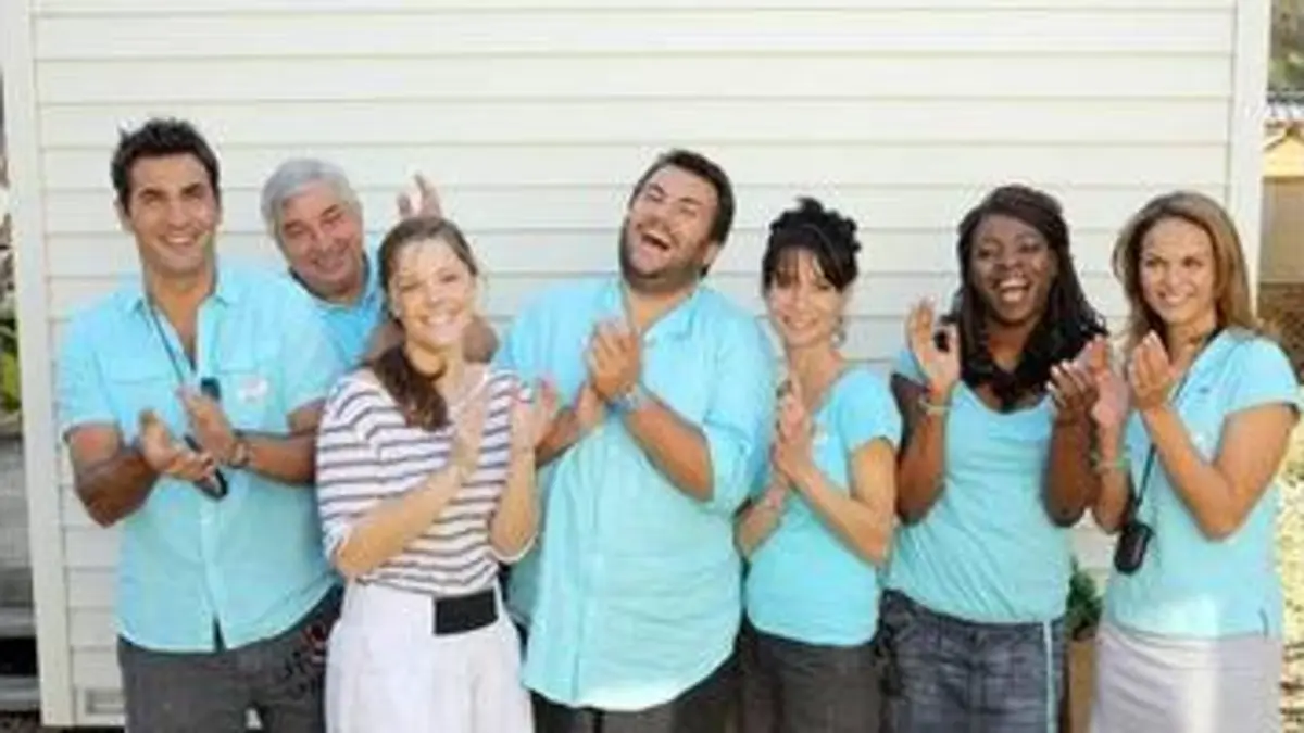 Replay Camping Paradis du 15/07/2022 Camping paradis La kermesse du camping