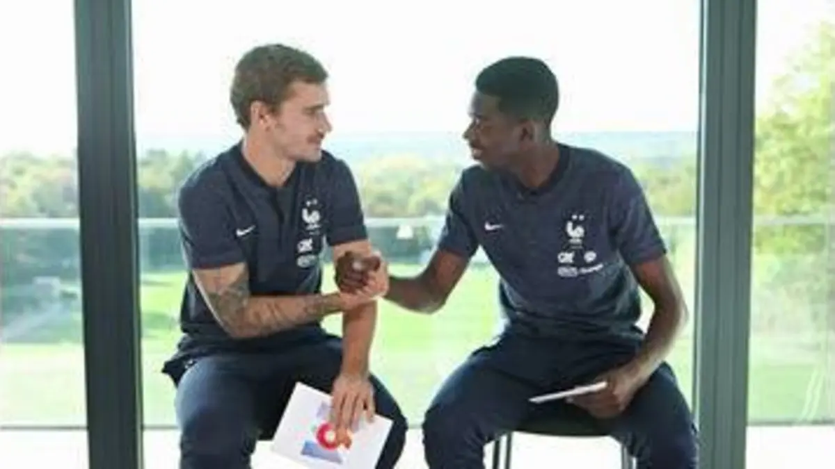 replay de Equipe de France : Griezmann - Dembélé : l'interview décalée en intégralité
