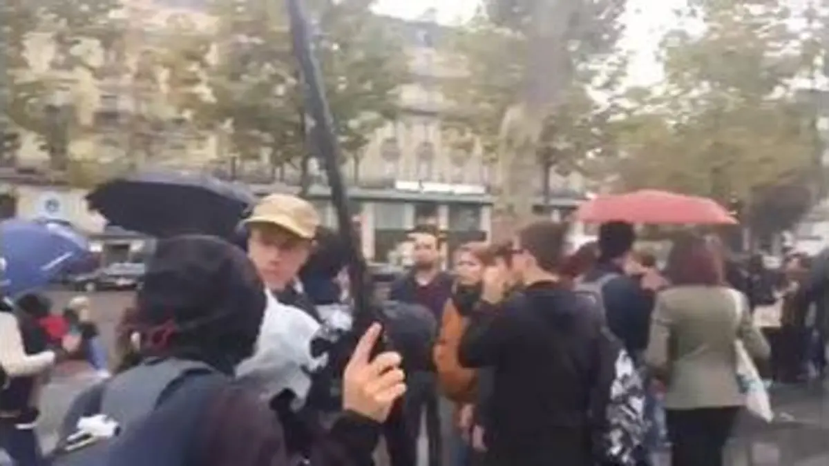 replay de Facebook Live du 29 octobre 2017 : le rassemblement "Me Too" place de la République, à Paris