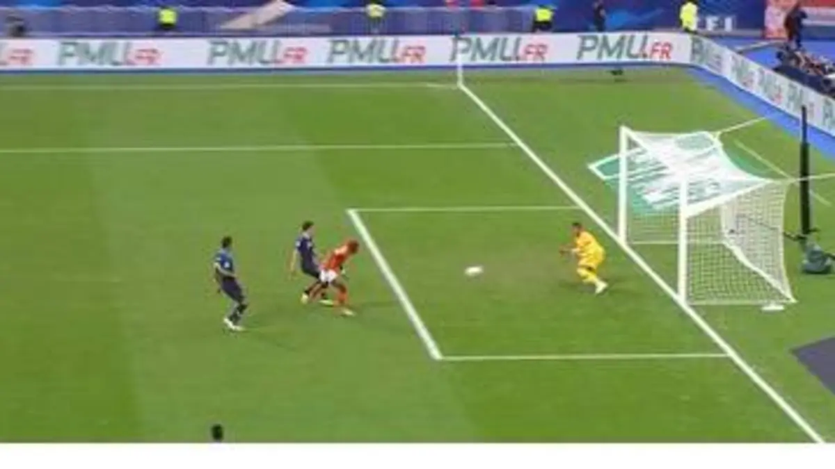 replay de France - Pays-Bas (1-1) : Voir le but de Ryan Babel