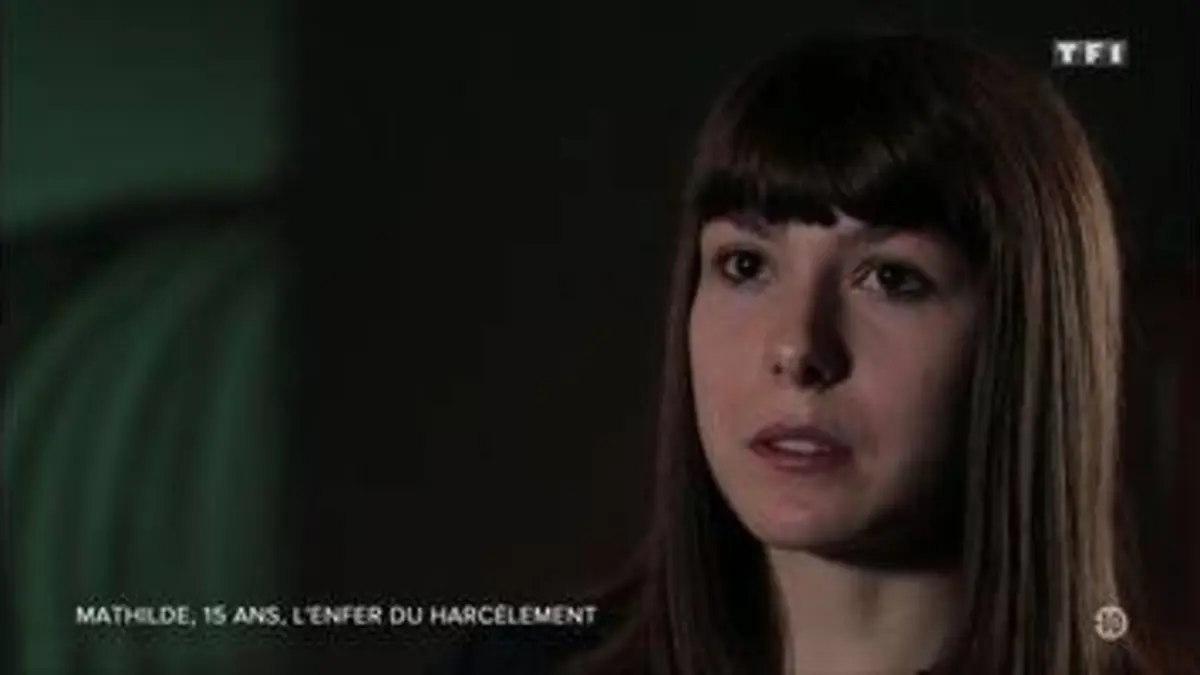 replay de Harcelée au collège, Mathilde Monnet raconte l'enfer qu'elle a vécu au quotidien