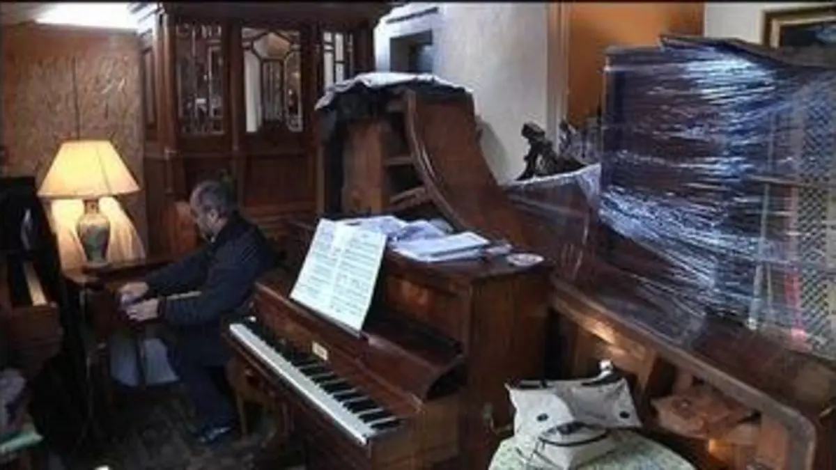 replay de Jean Jude et son "orphelinat" pour pianos - 13/12