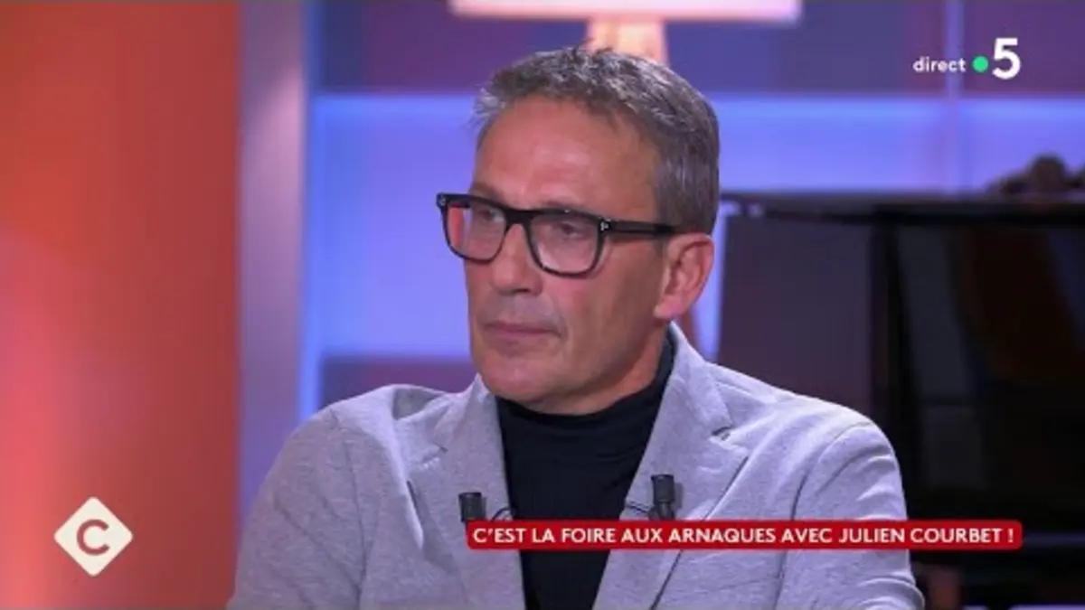 Replay C à vous du 24/04/2024 : Julien Courbet traque les arnaques - C