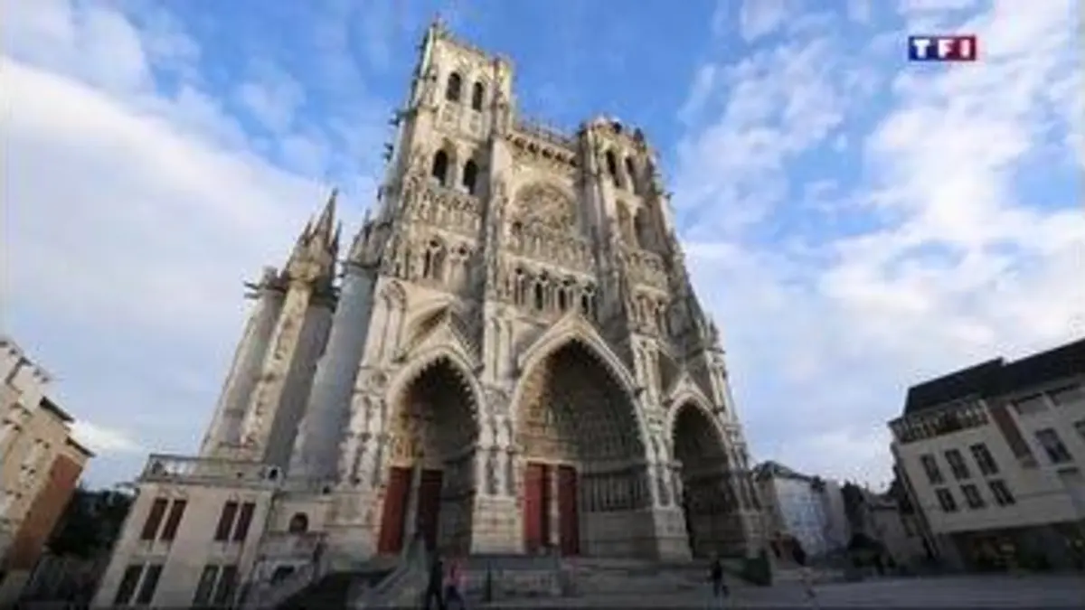 replay de La Cathédrale d’Amiens se refait une beauté