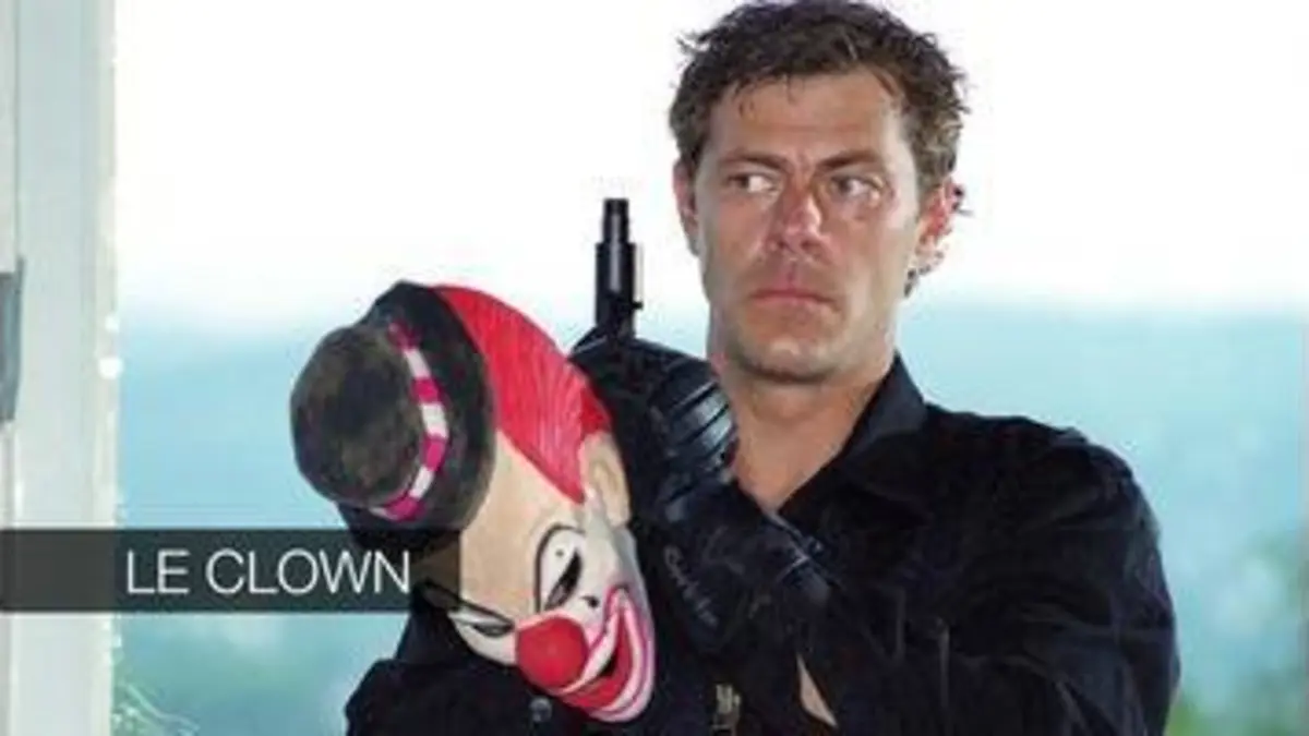 replay de Le Clown : Saison 4 épisode 3 - Trafic