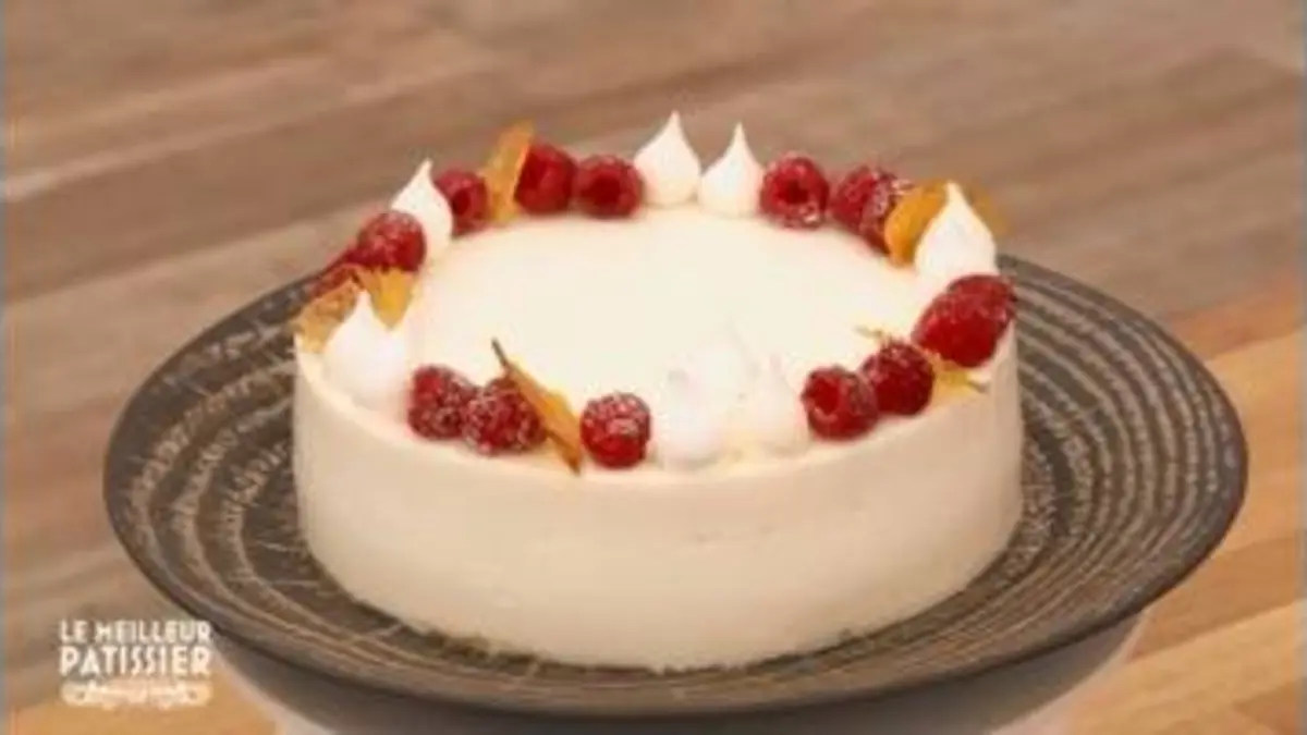 replay de Le Meilleur Pâtissier - Chefs & Célébrités : Le starlette cake de Mercotte