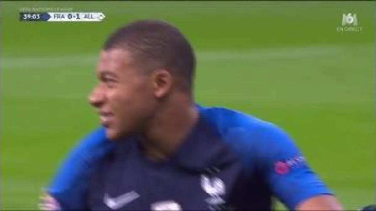 replay de Ligue des Nations : Action de Kylian Mbappé (38') (0-1)