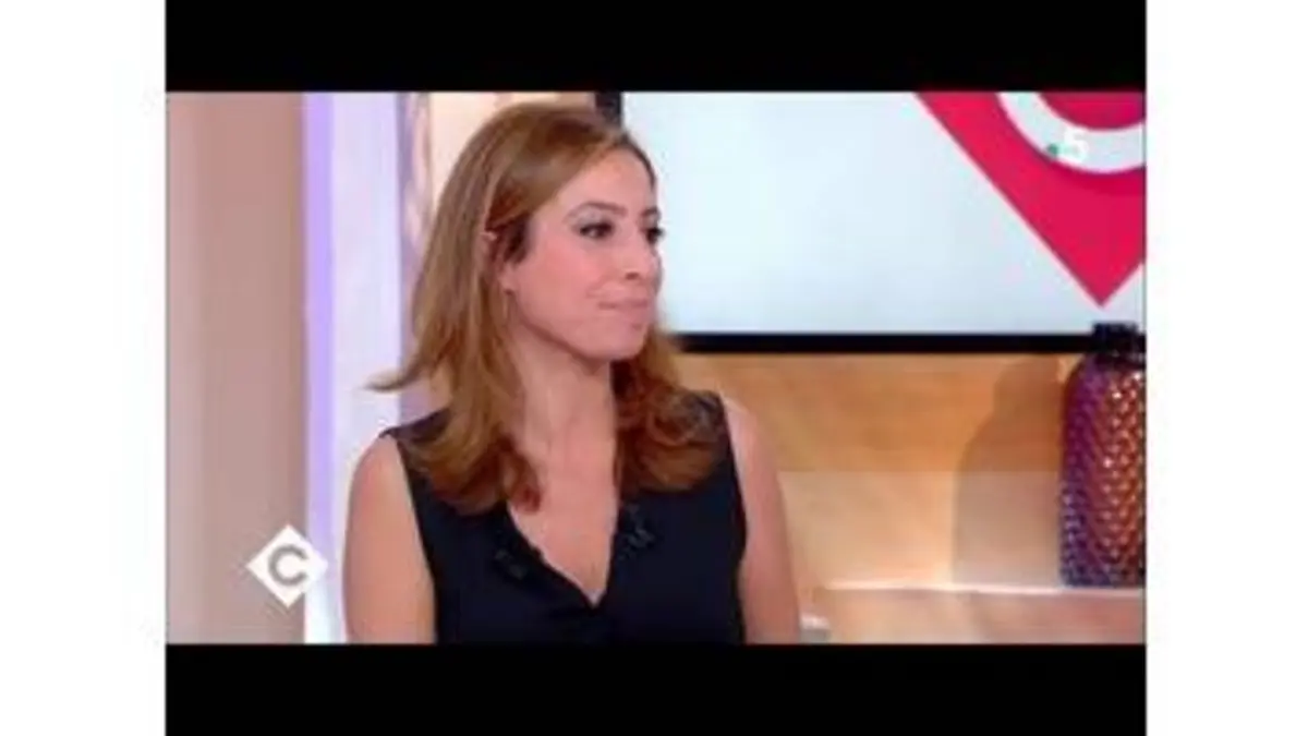 replay de Macron 1 an : le verdict avec Léa Salamé - C à Vous - 16/05/2018