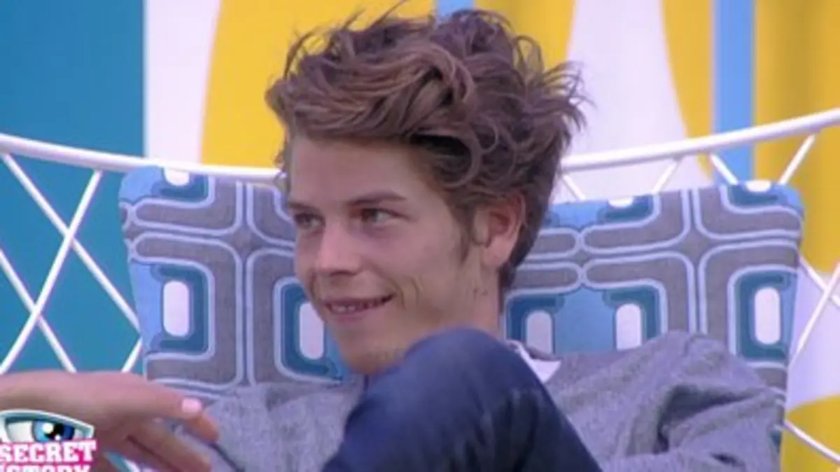 Replay Secret Story du 15/04/2024 : Secret story - Saison 07 Episode 03