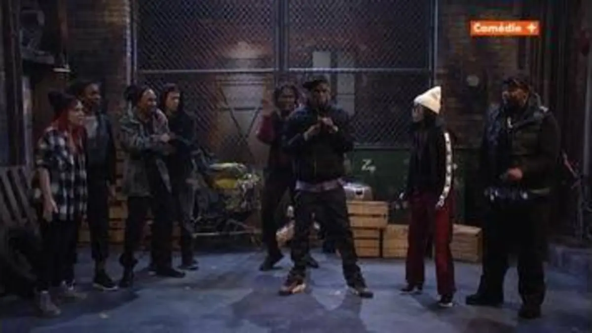replay de Street dance battle avec Travis Scott - Saturday Night Live en VOST avec Awkwafina