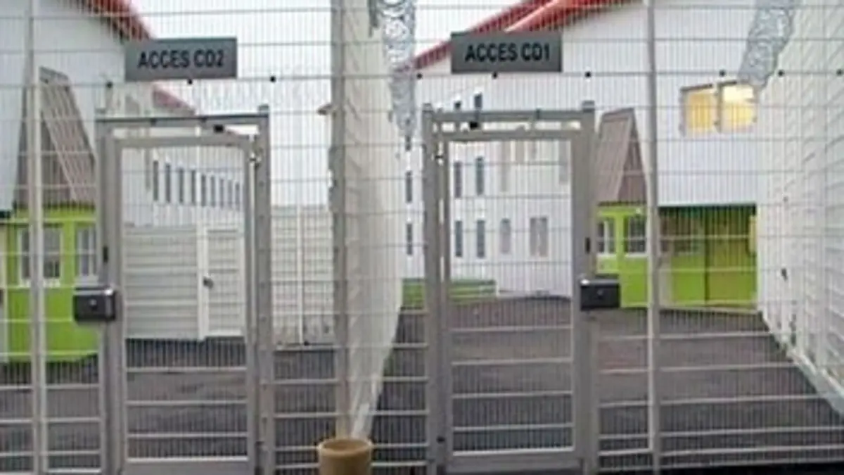 Reportages S01E08 Nouvelles prisons : dans la peau d'un détenu