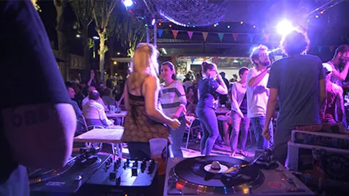 Reportages découverte En goguette dans les guinguettes