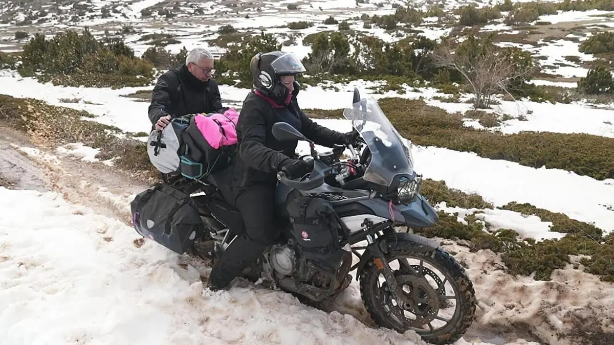Reportages découverte S08E21 Nouveaux nomades : la liberté au bout du chemin