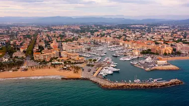 Rixes, vols, délits de fuite : 100 jours avec la police de Fréjus